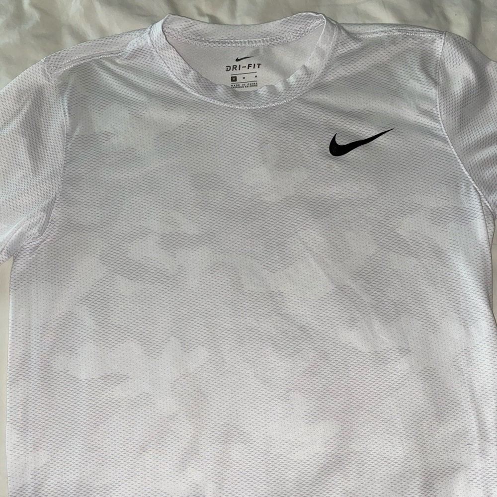 Men’s Nike Dri-Fit Shirt